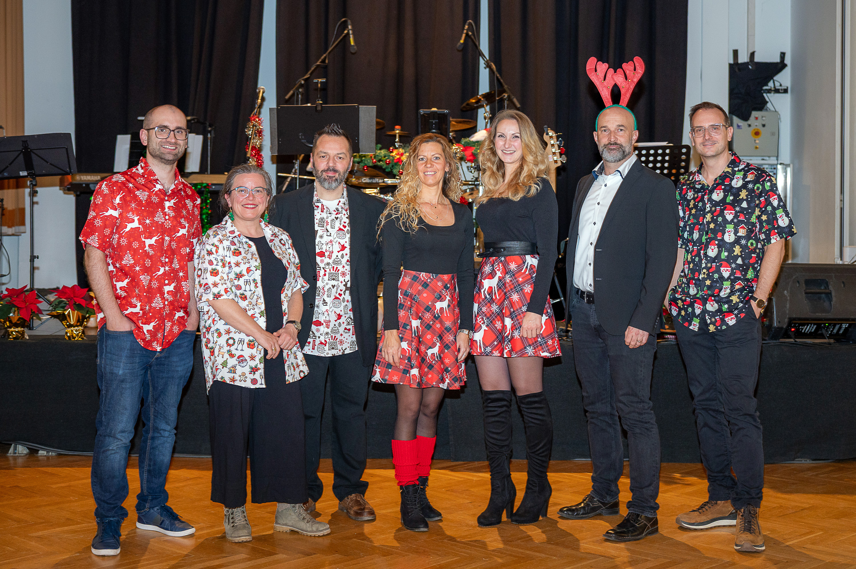 Gruppenfoto der Spitalsbänd